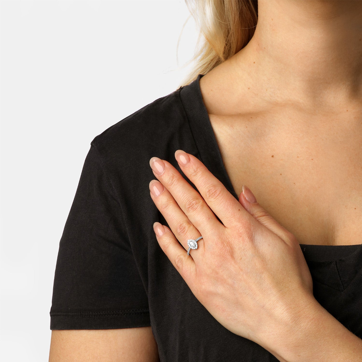 DETAIL222529